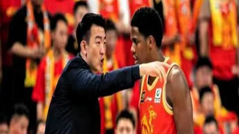 霍尔批切尔西欧冠欧联双冠，质疑无欧协联冠军之力的言论荒谬